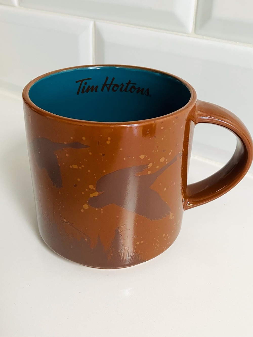 Tim Hortons 2017 Limited Edition Mug no.017 Canadian Geese Brown & Blue ceramic